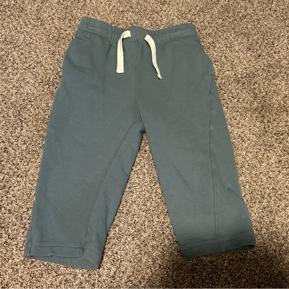 LITTLE CO BLUE SWEATSUIT - Picture 2 of 3